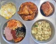 12월 18일 (월) 점심 급식사진 :: 급식 소식 :: 동인고등학교 동인고등학교 :: 급식 소식 :: 12월 18일 (월) 점심 급식사진