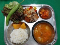 12월 18일 (월) 점심 급식사진 :: 급식 소식 :: 어룡초등학교 어룡초등학교 :: 급식 소식 :: 12월 18일 (월) 점심 급식사진