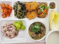 2023년 12월 18일(월) :: 급식 소식 :: 김해한일여자고등학교 김해한일여자고등학교 :: 급식 소식 :: 2023년 12월 18일(월)