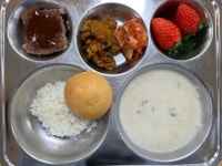 12월 18일 (월) 점심 급식사진 :: 급식 소식 :: 백송초등학교 백송초등학교 :: 급식 소식 :: 12월 18일 (월) 점심 급식사진