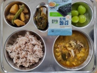 12월 18일 (월) 점심 급식사진 :: 급식 소식 :: 성남여수초등학교 성남여수초등학교 :: 급식 소식 :: 12월 18일 (월) 점심 급식사진