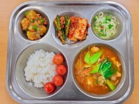 2023년 12월 18일 식단 :: 급식 소식 :: 아림초등학교 아림초등학교 :: 급식 소식 :: 2023년 12월 18일 식단