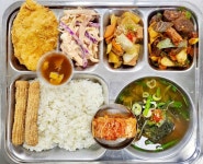 12월 18일 (월) 점심 급식사진 :: 급식 소식 :: 가야여자중학교 가야여자중학교 :: 급식 소식 :: 12월 18일 (월) 점심 급식사진
