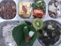 12월 19일 (화) 점심 급식사진 :: 급식 소식 :: 안동서부초등학교 안동서부초등학교 :: 급식 소식 :: 12월 19일 (화) 점심 급식사진
