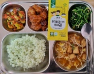 12월 19일 (화) 점심 급식사진 :: 급식 소식 :: 서울백산초등학교 서울백산초등학교 :: 급식 소식 :: 12월 19일 (화) 점심 급식사진