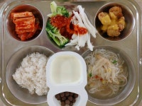12월 19일 (화) 점심 급식사진 :: 급식 소식 :: 동일중앙초등학교 동일중앙초등학교 :: 급식 소식 :: 12월 19일 (화) 점심 급식사진