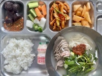 12월 20일 (수) 점심 급식사진 :: 급식 소식 :: 토현중학교 토현중학교 :: 급식 소식 :: 12월 20일 (수) 점심 급식사진