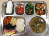 12월 20일 식판 사진 :: 급식 소식 :: 순천금당중학교 순천금당중학교 :: 급식 소식 :: 12월 20일 식판 사진