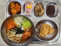 12월 20일 (수) 점심 급식사진 :: 급식 소식 :: 주례여자중학교 주례여자중학교 :: 급식 소식 :: 12월 20일 (수) 점심 급식사진