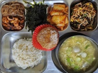 12월 20일 (수) 점심 급식사진 :: 급식 소식 :: 명진중학교 명진중학교 :: 급식 소식 :: 12월 20일 (수) 점심 급식사진