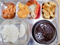 12월 20일 (수) 점심 급식사진 :: 급식 소식 :: 향일고등학교 향일고등학교 :: 급식 소식 :: 12월 20일 (수) 점심 급식사진
