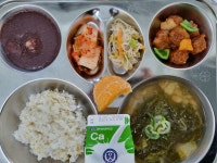 12월 21일 (목) 점심 급식사진 :: 급식 소식 :: 서울마천초등학교 서울마천초등학교 :: 급식 소식 :: 12월 21일 (목) 점심 급식사진