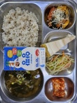 12월 21일 (목) 점심 급식사진 :: 급식 소식 :: 서울신내초등학교 서울신내초등학교 :: 급식 소식 :: 12월 21일 (목) 점심 급식사진