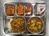 12월 20일 (수) 점심 급식사진 :: 급식 소식 :: 발안중학교 발안중학교 :: 급식 소식 :: 12월 20일 (수) 점심 급식사진