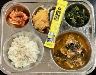 12월 21일 (목) 점심 급식사진 :: 급식 소식 :: 샘모루초등학교 샘모루초등학교 :: 급식 소식 :: 12월 21일 (목) 점심 급식사진