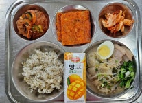 12월 21일 (목) 점심 급식사진 :: 급식 소식 :: 부평여자고등학교 부평여자고등학교 :: 급식 소식 :: 12월 21일 (목) 점심 급식사진