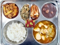 12월 22일 (금) 점심 급식사진 :: 급식 소식 :: 낙동고등학교 낙동고등학교 :: 급식 소식 :: 12월 22일 (금) 점심 급식사진