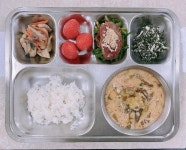 12월 18일 (월) 점심 급식사진 :: 급식 소식 :: 포항보건고등학교 포항보건고등학교 :: 급식 소식 :: 12월 18일 (월) 점심 급식사진