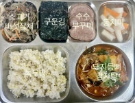 12월 26일 (화) 점심 급식사진 :: 급식 소식 :: 봉담중학교 봉담중학교 :: 급식 소식 :: 12월 26일 (화) 점심 급식사진