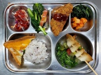 12월 26일 (화) 점심 급식사진 :: 급식 소식 :: 모동중학교 모동중학교 :: 급식 소식 :: 12월 26일 (화) 점심 급식사진