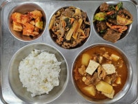 12월 28일 급식사진 :: 급식 소식 :: 청란여자고등학교 청란여자고등학교 :: 급식 소식 :: 12월 28일 급식사진