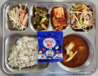 2023년 12월 28일 목요일 :: 급식 소식 :: 철암고등학교 철암고등학교 :: 급식 소식 :: 2023년 12월 28일 목요일