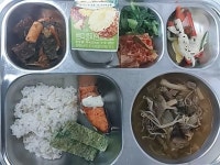 12월 28일 (목) 점심 급식사진 :: 급식 소식 :: 안동서부초등학교 안동서부초등학교 :: 급식 소식 :: 12월 28일 (목) 점심 급식사진