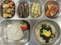 1월 2일 (화) 점심 급식사진 :: 급식 소식 :: 덕정중학교 덕정중학교 :: 급식 소식 :: 1월 2일 (화) 점심 급식사진