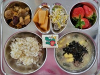 1월 2일 (화) 점심 급식사진 :: 급식 소식 :: 성남여수초등학교 성남여수초등학교 :: 급식 소식 :: 1월 2일 (화) 점심 급식사진