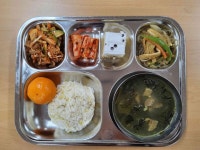 급식 소식 :: 조치원교동초등학교 :: 아이엠스쿨 조치원교동초등학교 :: 급식 소식 :: 1월 2일 (화) 점심 급식사진