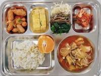 1월 4일 (목) 점심 급식사진 :: 급식 소식 :: 오금중학교 오금중학교 :: 급식 소식 :: 1월 4일 (목) 점심 급식사진