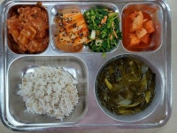 1월 4일 (목) 점심 급식사진 :: 급식 소식 :: 창동중학교 창동중학교 :: 급식 소식 :: 1월 4일 (목) 점심 급식사진