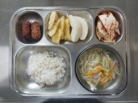 1월 5일 (금) 점심 급식사진 :: 급식 소식 :: 물야중학교 물야중학교 :: 급식 소식 :: 1월 5일 (금) 점심 급식사진