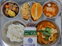 2월 5일 (월) 점심 급식사진 :: 급식 소식 :: 서울마천초등학교 서울마천초등학교 :: 급식 소식 :: 2월 5일 (월) 점심 급식사진