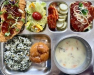 3월 8일 (금) 점심 급식사진 :: 급식 소식 :: 토현중학교 토현중학교 :: 급식 소식 :: 3월 8일 (금) 점심 급식사진