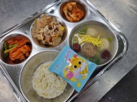 3월 14일 (목) 점심 급식사진 :: 급식 소식 :: 성남동중학교 성남동중학교 :: 급식 소식 :: 3월 14일 (목) 점심 급식사진