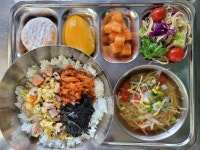 3월 15일 (금) 점심 급식사진 :: 급식 소식 :: 숭신여자고등학교 숭신여자고등학교 :: 급식 소식 :: 3월 15일 (금) 점심 급식사진