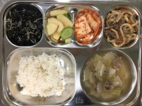 3월 18일 (월) 점심 급식사진 :: 급식 소식 :: 동수원초등학교 동수원초등학교 :: 급식 소식 :: 3월 18일 (월) 점심 급식사진