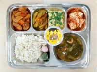 3월 19일 (화) 점심 급식사진 :: 급식 소식 :: 인천만수고등학교 인천만수고등학교 :: 급식 소식 :: 3월 19일 (화) 점심 급식사진