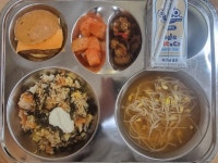 3월 20일 (수) 점심 급식사진 :: 급식 소식 :: 매홀중학교 매홀중학교 :: 급식 소식 :: 3월 20일 (수) 점심 급식사진