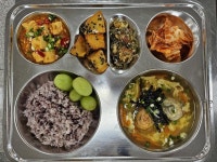 3월 21일 (목) 점심 급식사진 :: 급식 소식 :: 금옥중학교 금옥중학교 :: 급식 소식 :: 3월 21일 (목) 점심 급식사진