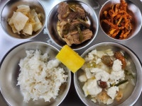 3월 21일 (목) 점심 급식사진 :: 급식 소식 :: 신능초등학교 신능초등학교 :: 급식 소식 :: 3월 21일 (목) 점심 급식사진