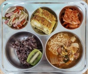 3월 25일 (월) 점심 급식사진 :: 급식 소식 :: 역곡중학교 역곡중학교 :: 급식 소식 :: 3월 25일 (월) 점심 급식사진