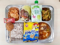 3월 28일 (목) 점심 급식사진 :: 급식 소식 :: 인천만수고등학교 인천만수고등학교 :: 급식 소식 :: 3월 28일 (목) 점심 급식사진