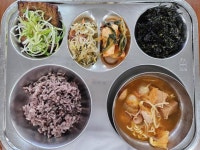 4월 2일 (화) 점심 급식사진 :: 급식 소식 :: 신림고등학교 신림고등학교 :: 급식 소식 :: 4월 2일 (화) 점심 급식사진