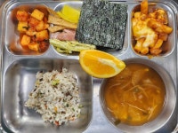 4월 3일 (수) 점심 급식사진 :: 급식 소식 :: 인수중학교 인수중학교 :: 급식 소식 :: 4월 3일 (수) 점심 급식사진