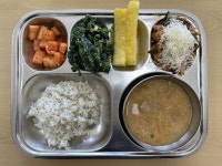 4.9(화) 식단사진 :: 급식 소식 :: 정미초등학교 정미초등학교 :: 급식 소식 :: 4.9(화) 식단사진