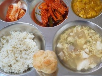 4월 16일 (화) 점심 급식사진 :: 급식소식 :: 박달중학교 박달중학교 :: 급식소식 :: 4월 16일 (화) 점심 급식사진