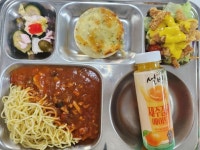 4월 17일 (수) 점심 급식사진 :: 급식 소식 :: 삼각산고등학교 삼각산고등학교 :: 급식 소식 :: 4월 17일 (수) 점심 급식사진