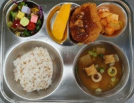 4월 17일 (수) 점심 급식사진 :: 급식 소식 :: 상갈중학교 상갈중학교 :: 급식 소식 :: 4월 17일 (수) 점심 급식사진